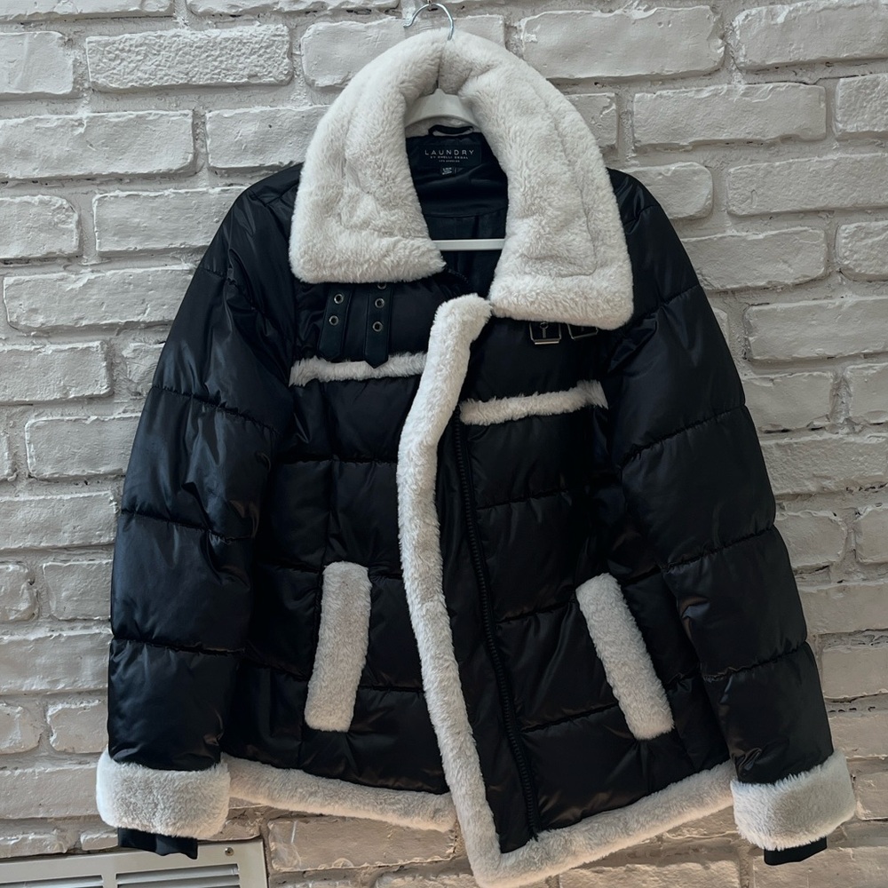 Laundry By Shelli Segal Black and White Puffer Jacket